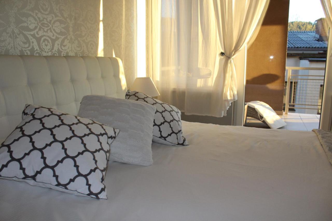 טוזלה Apartman Diva מראה חיצוני תמונה